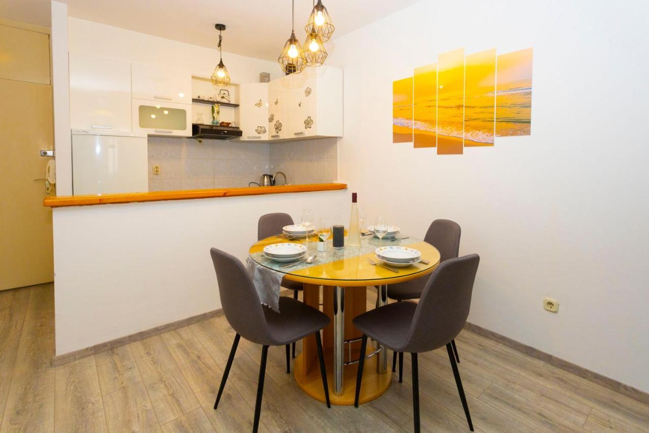 Apartman Angie Makarska Exterior photo